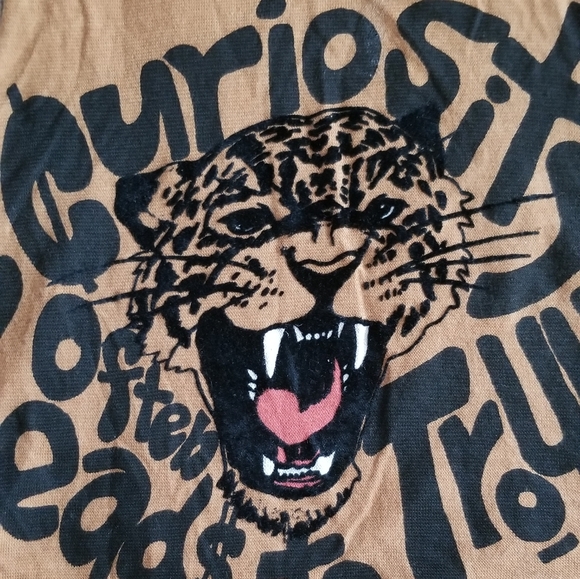 Muscle tee leopard/ jaguar face - Picture 3 of 6